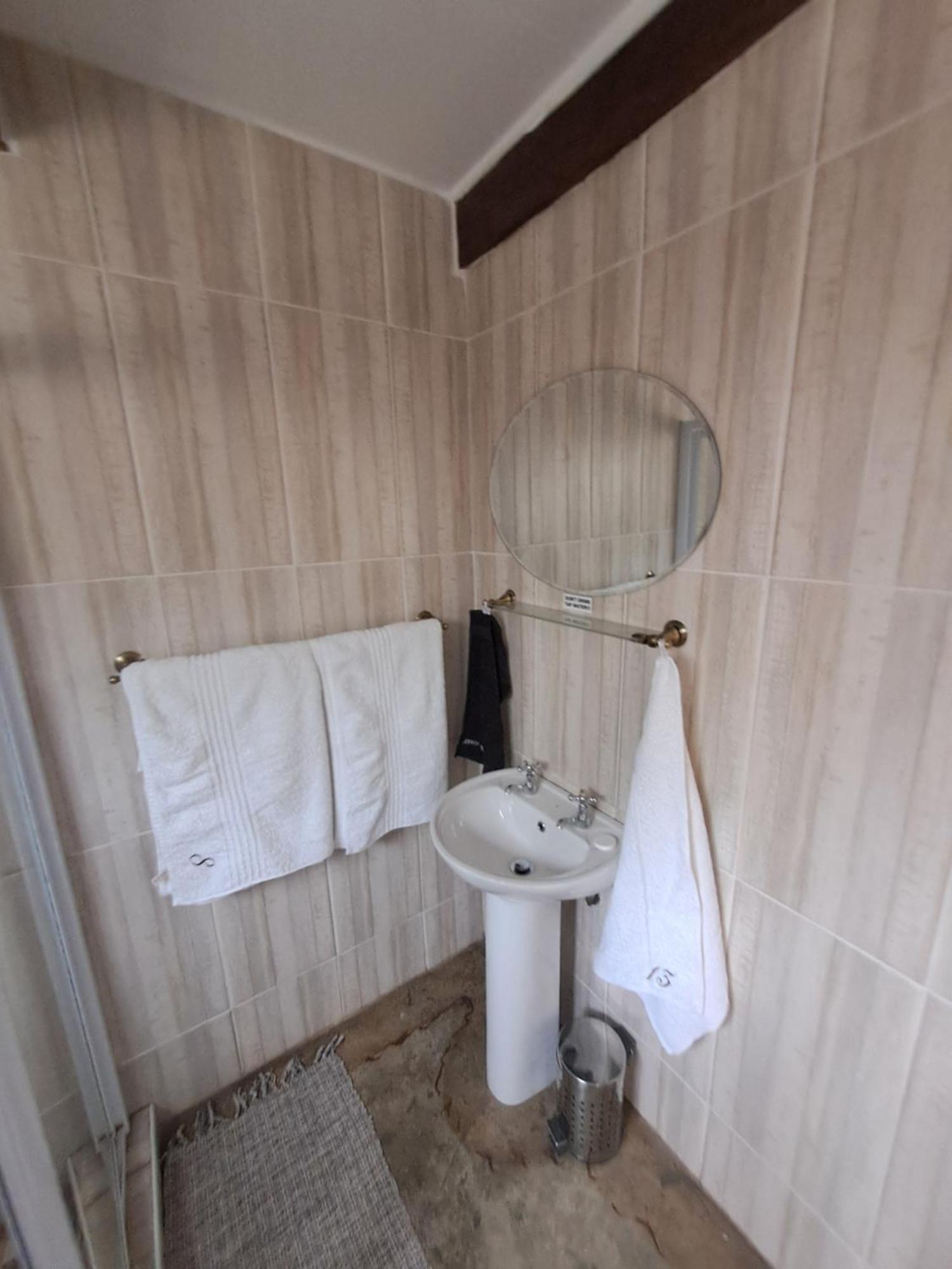 Oppieplaas Country Estate Villa Haga Haga Bilik gambar